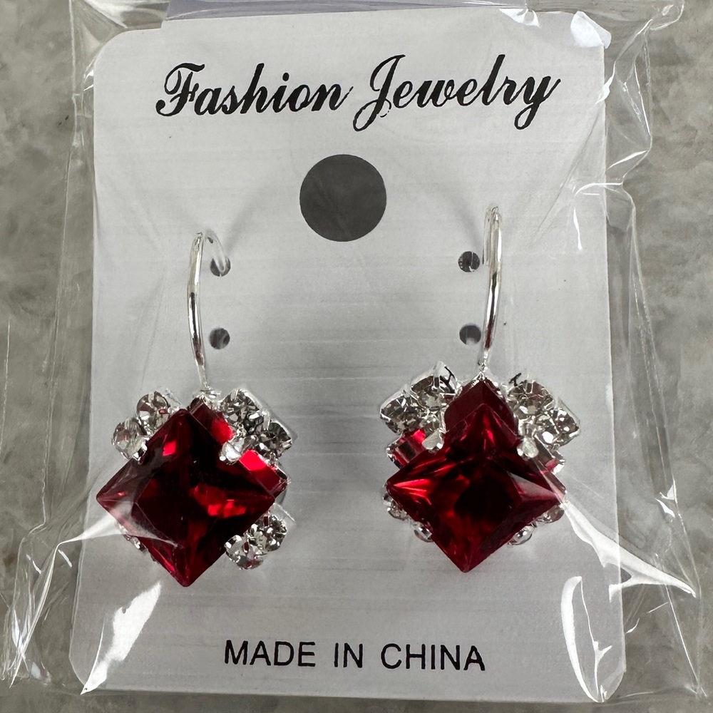 Beautiful red jeweled drop earrings in silver